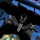 El diseño de Venom con el emblema de araña en el pecho.